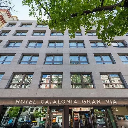 Готель Catalonia Gran Via Більбао