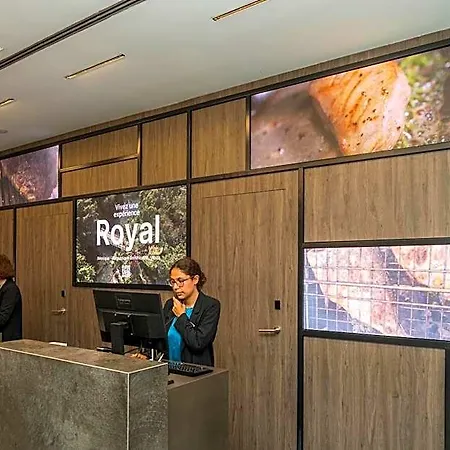 Hotel Catalonia Gran Via 4*