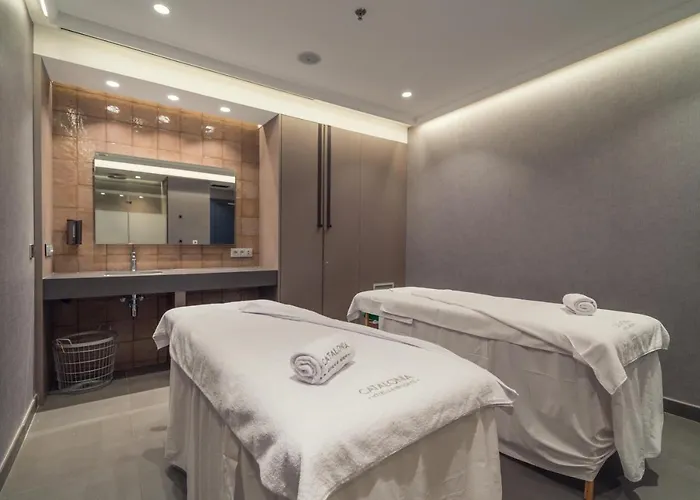 Catalonia Gran Via 4*